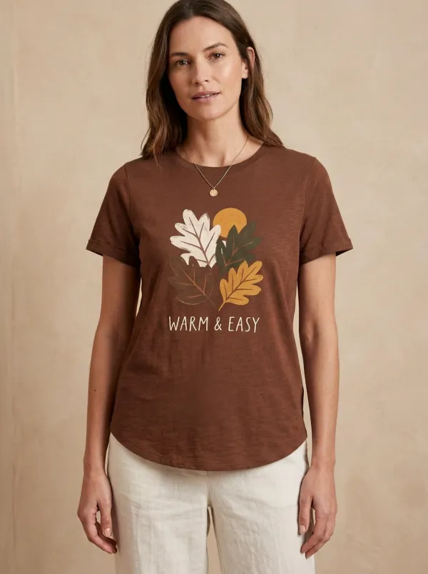 Leaves Warm Easy Printed Women's Graphic T-Shirt