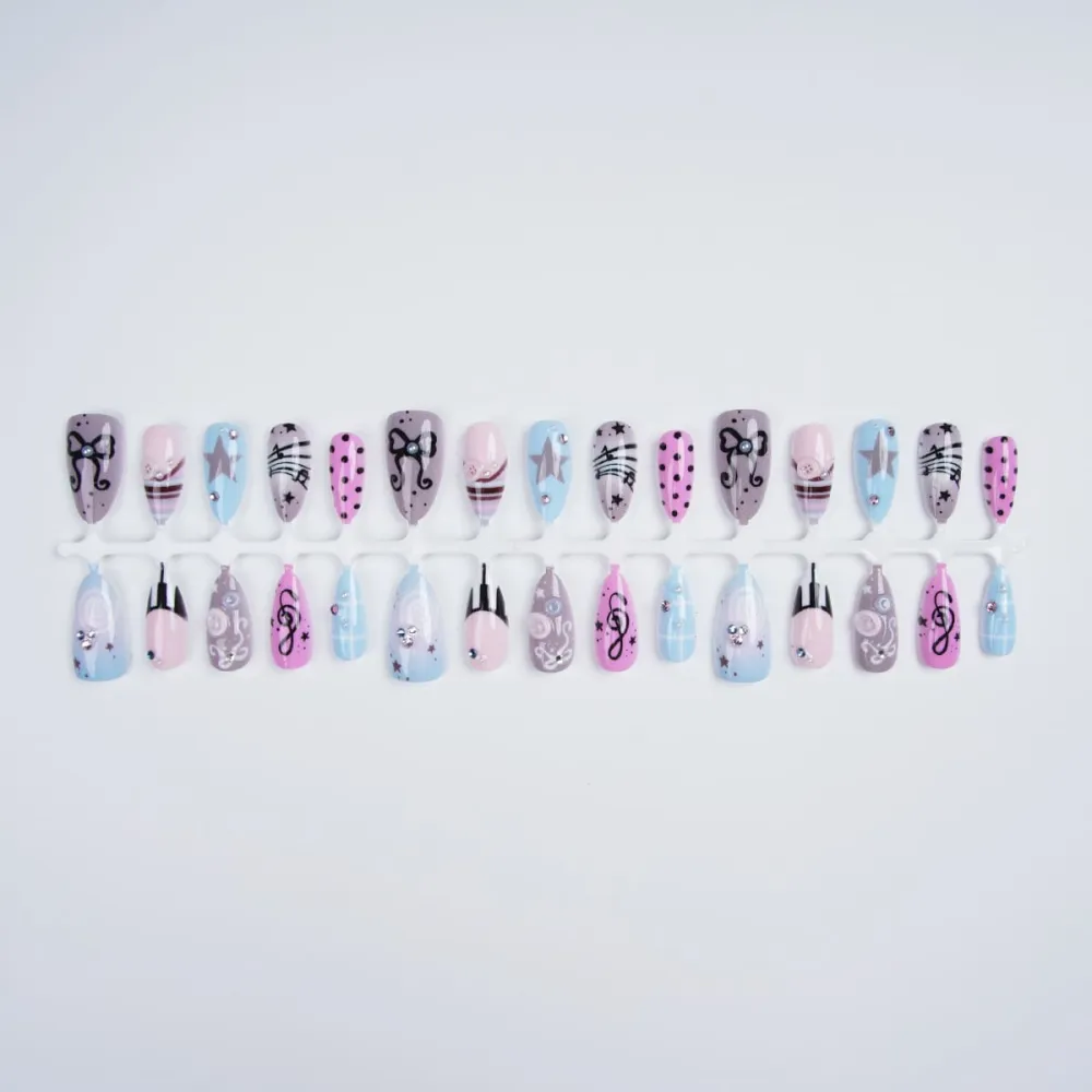 Nailhour 24Pcs Heart Pearl Medium Almond French Press On Nails
