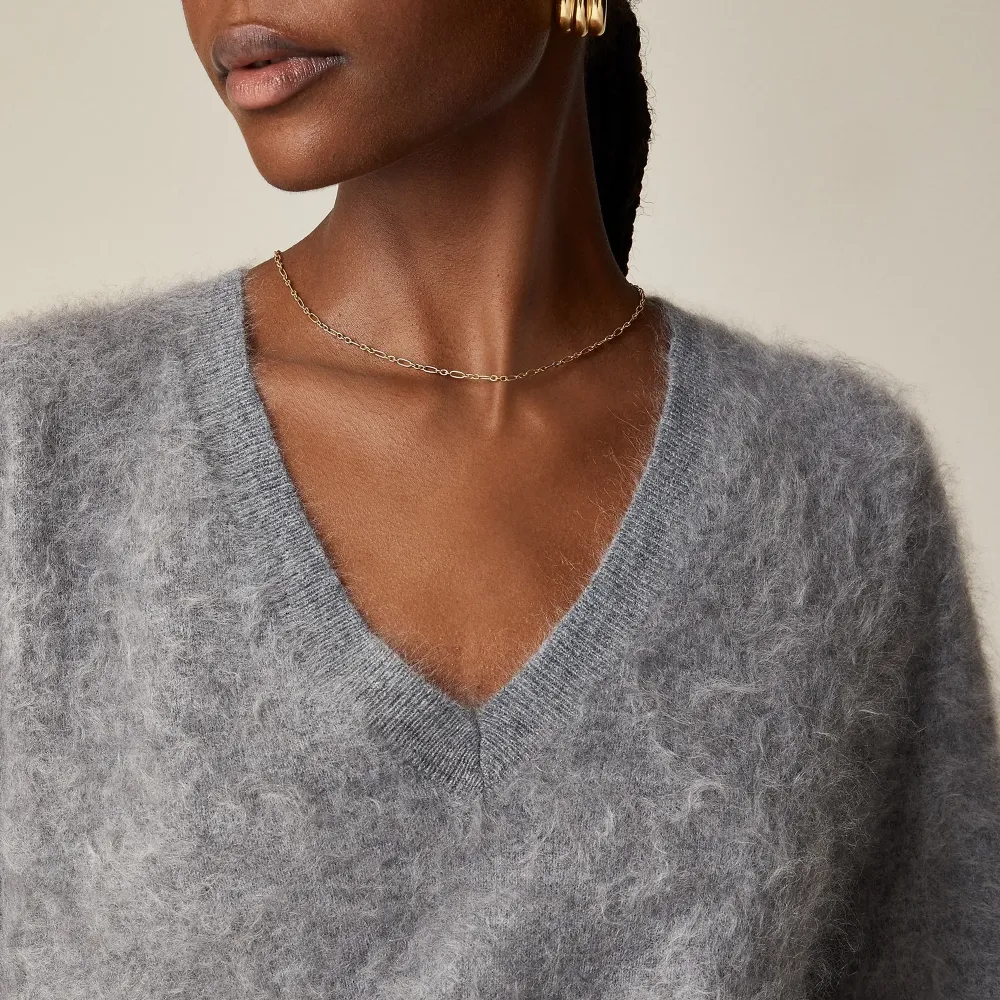 V-Neck Cashmere Cropped Sweaters