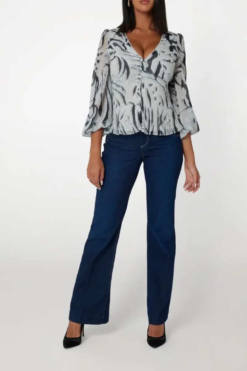 High Waist Flared Leg Jeans