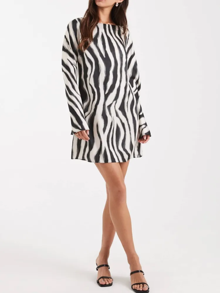 Art Striped Boat Neck Dress