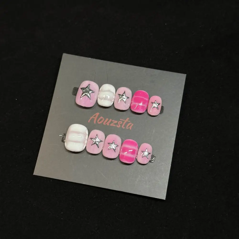 Nailhour 10Pcs Handmade Y2K Short Oval Pink Gilded Press On Nails