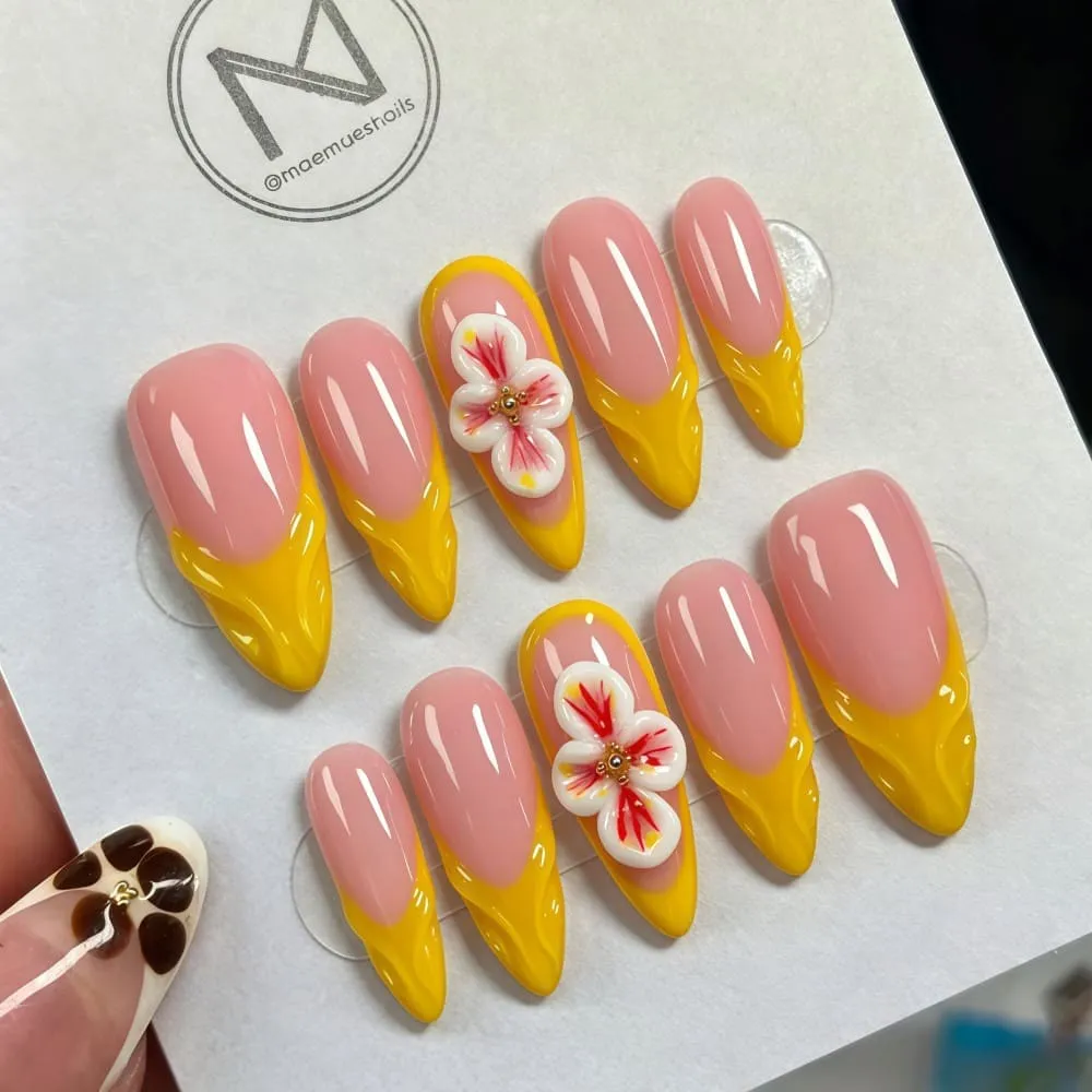 Nailhour 30Pcs Floral 3D Medium Almond Yellow Press On Nails