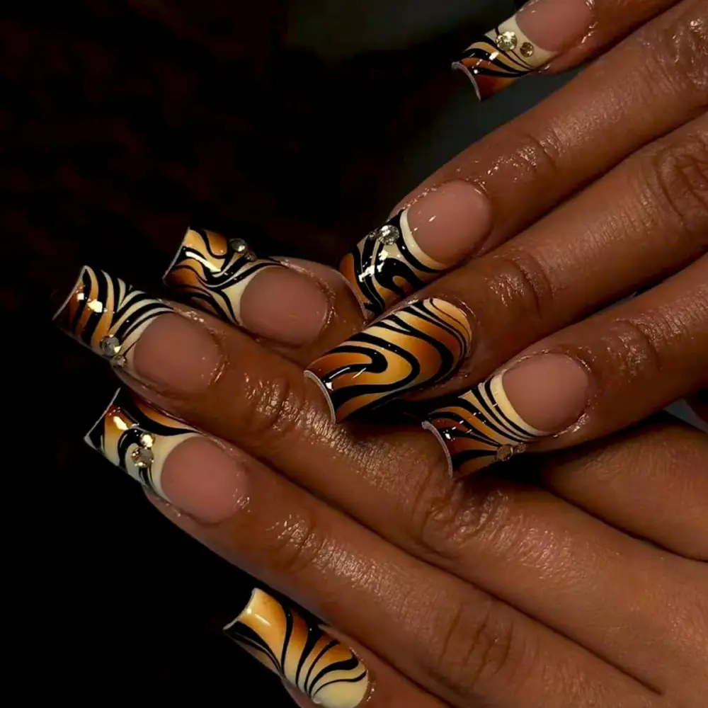 Nailhour 24Pcs French Vintage Long Square Press On Nails