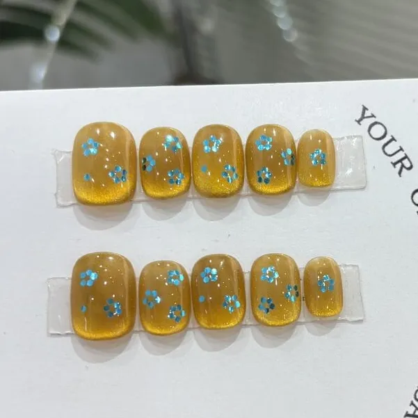 Nailhour 10Pcs Handmade Floral Cat Eye Short Squoval Press On Nails