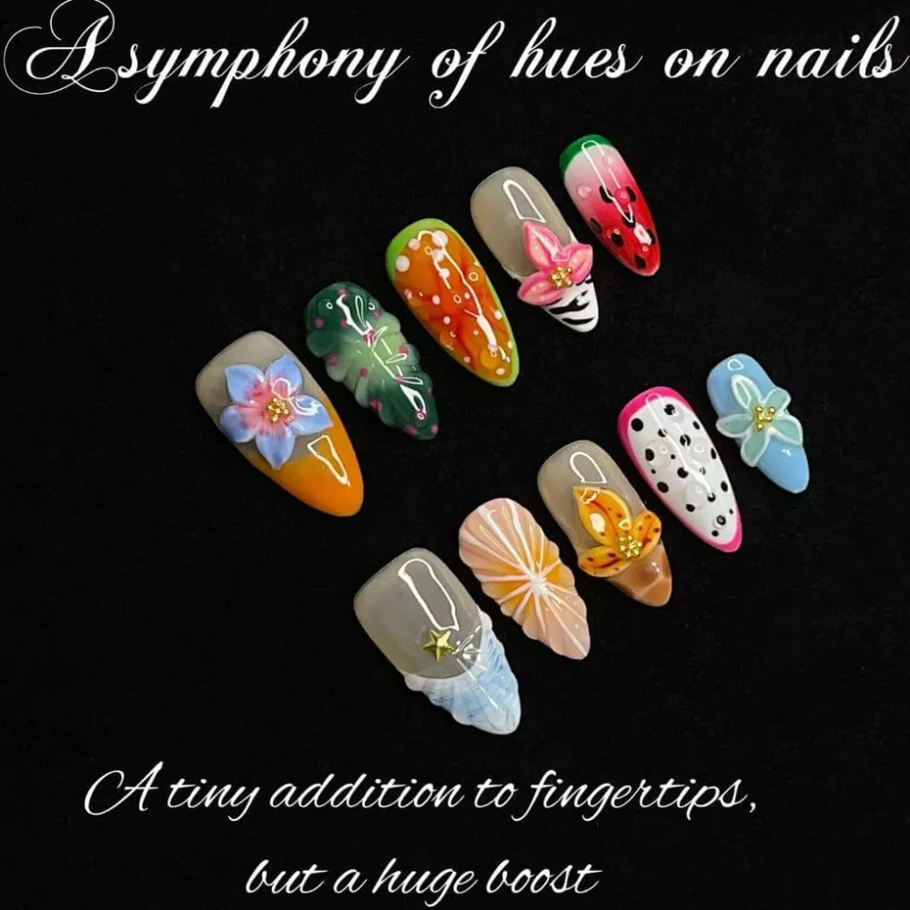 Nailhour 10Pcs Handmade 3D Floral Medium Almond Press On Nails