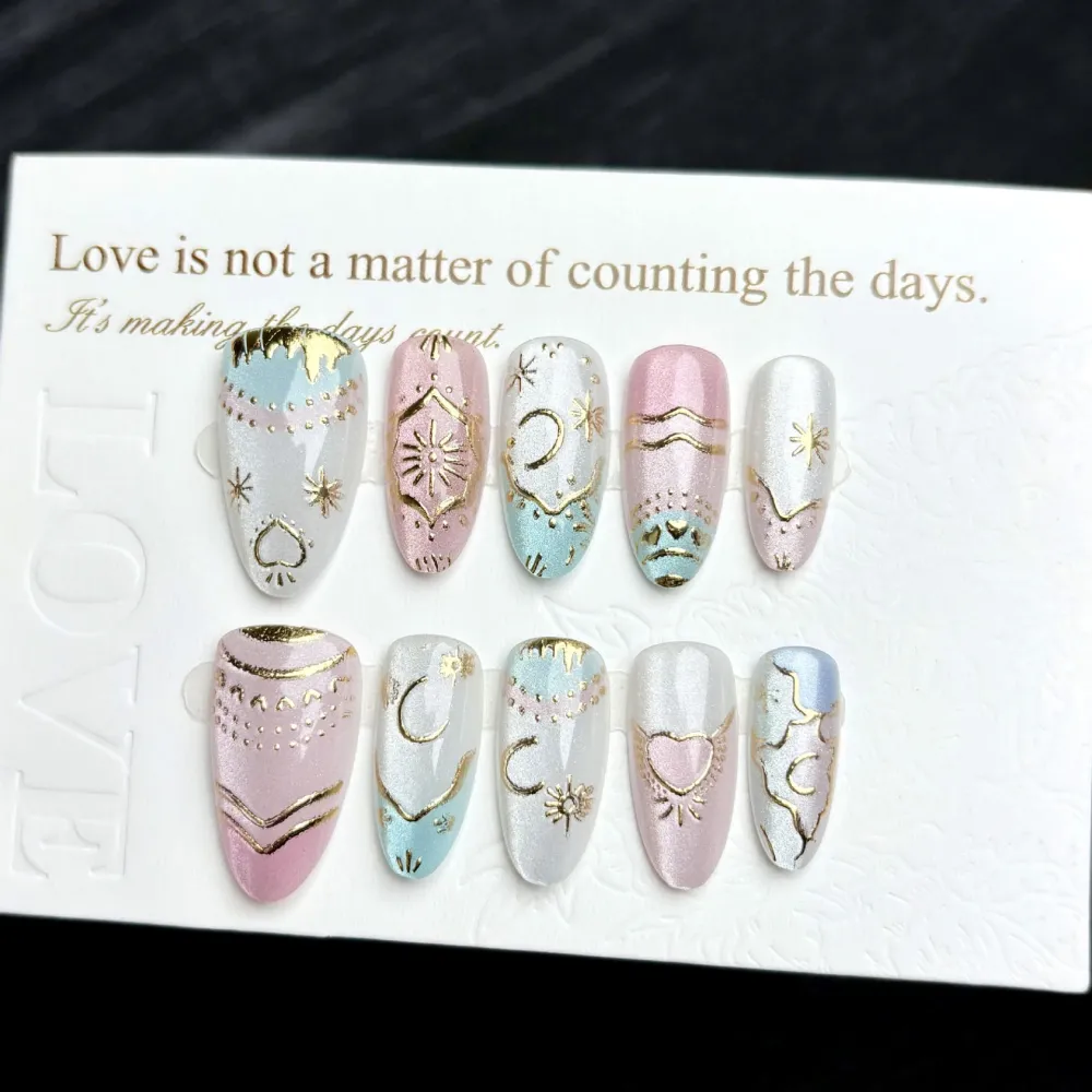 Nailhour 30Pcs Vintage Gilded Medium Almond French Press On Nails