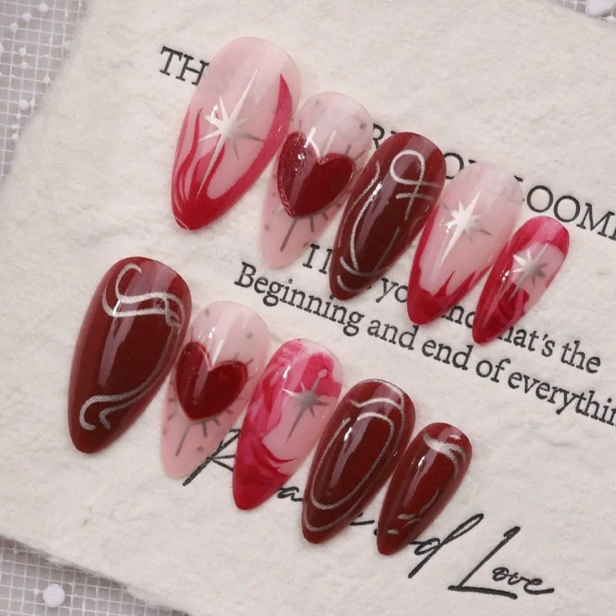 Nailhour 24Pcs Red 3D Gilded Gradient Medium Almond Press On Nails