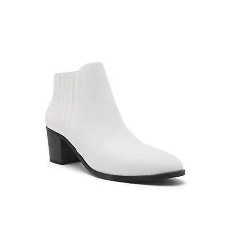 Balanced Coastal Boots