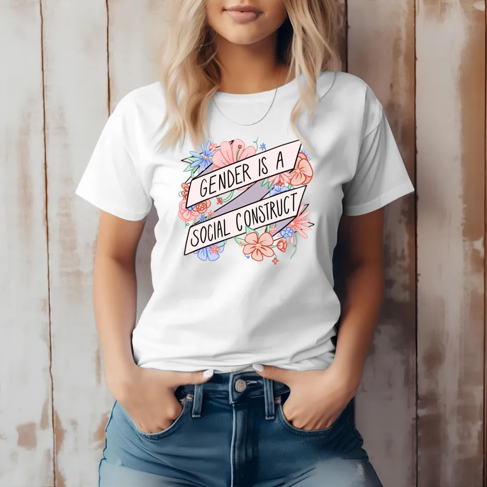 Women's irregular-lettered t-shirt