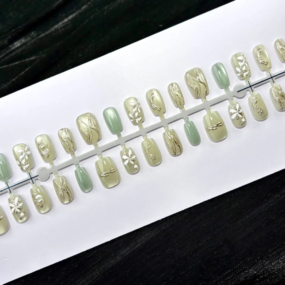 Nailhour 30Pcs Green Gilded 3D Medium Square French Press On Nails