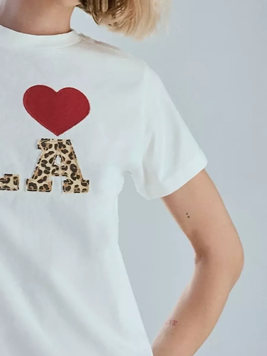 Women's Leopard Print Heart-Shaped Decal T-Shirt