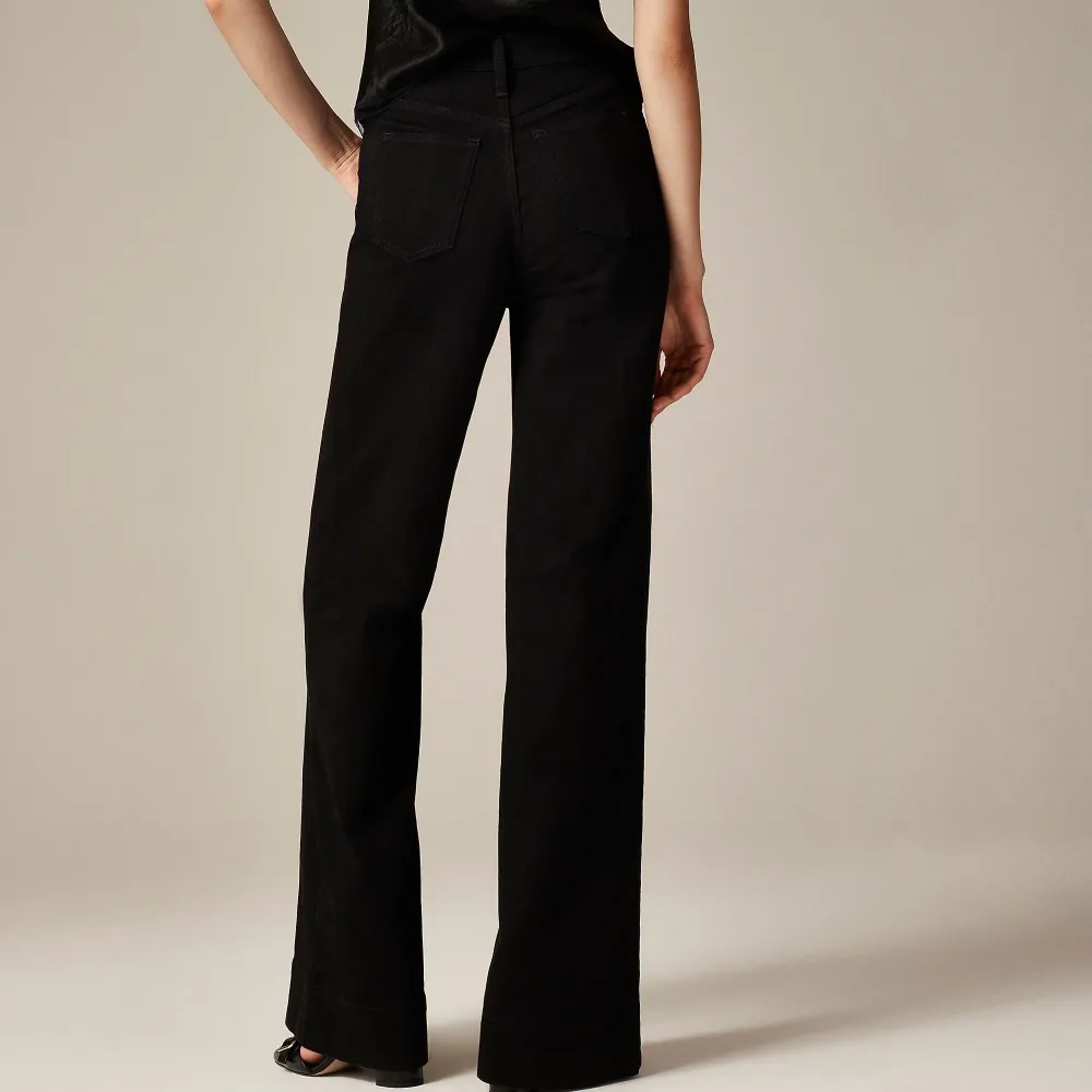 Mid-Waist Denim Semi-Stretch Jeans