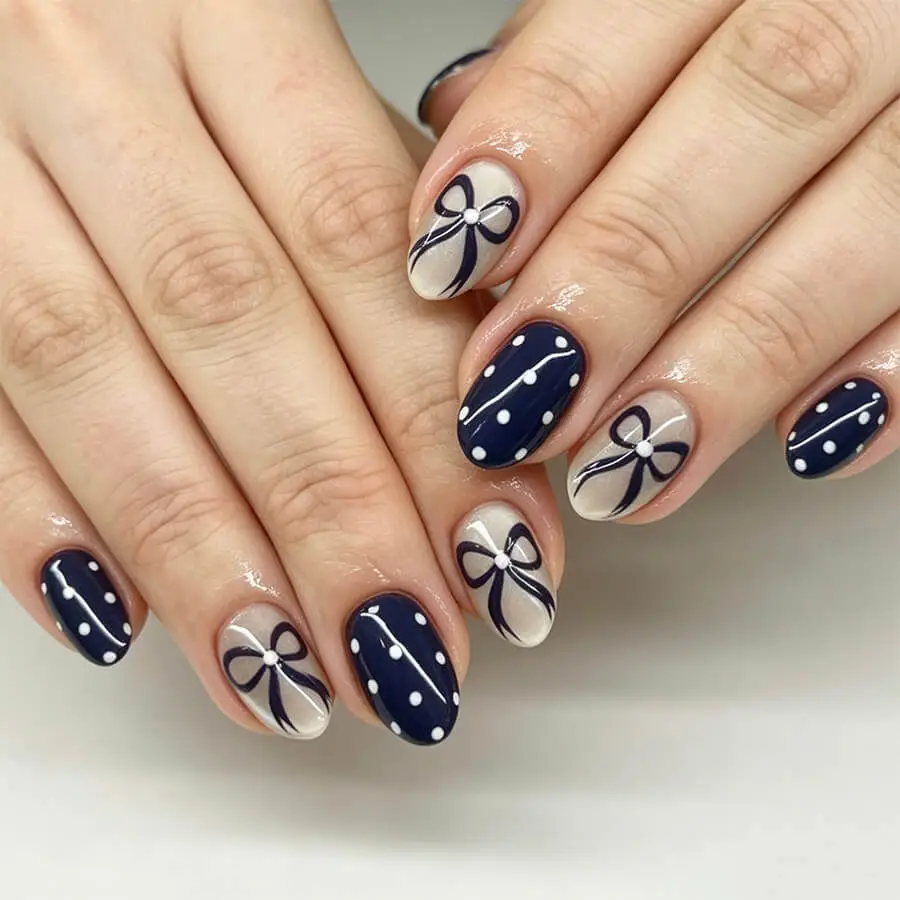 Nailhour 24Pcs Cat Eye Rhinestone Short Oval Press On Nails
