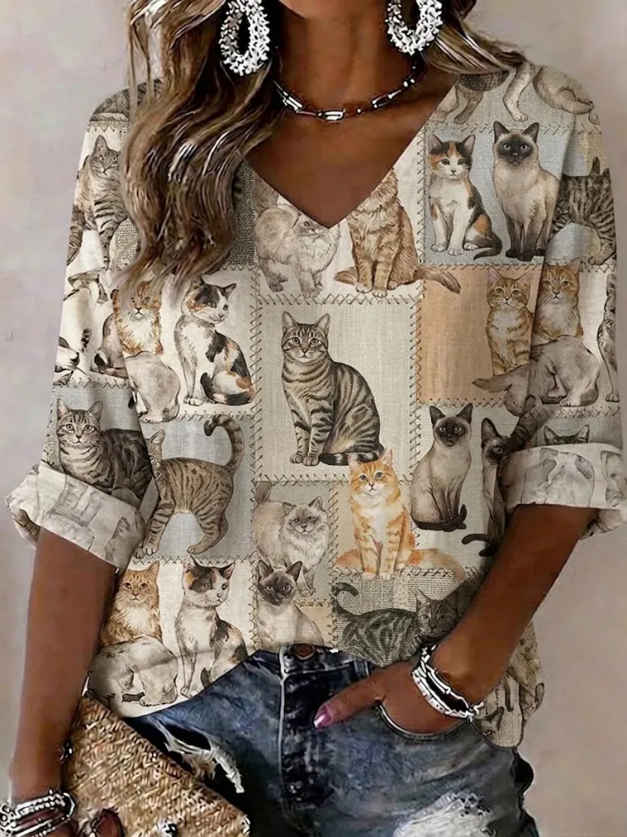 Women's Vintage Cat Patchwork Art Long Sleeved V-Neck Shirt