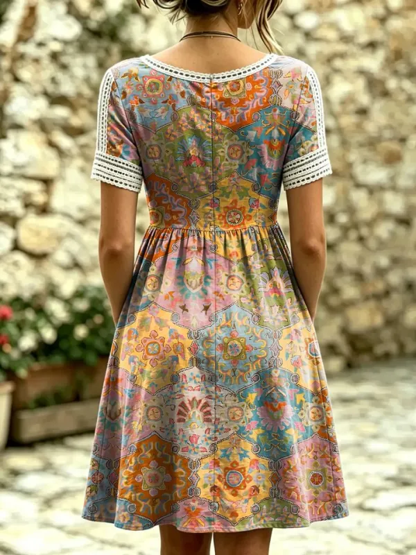 Women's Retro Floral Print Artistic Lace-trimmed Pocket Round-neck Short-sleeve Dress