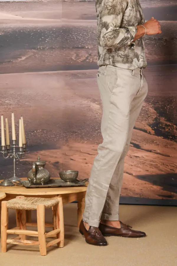 Men's Beige Cotton Casual Twill Regular Fit Trousers