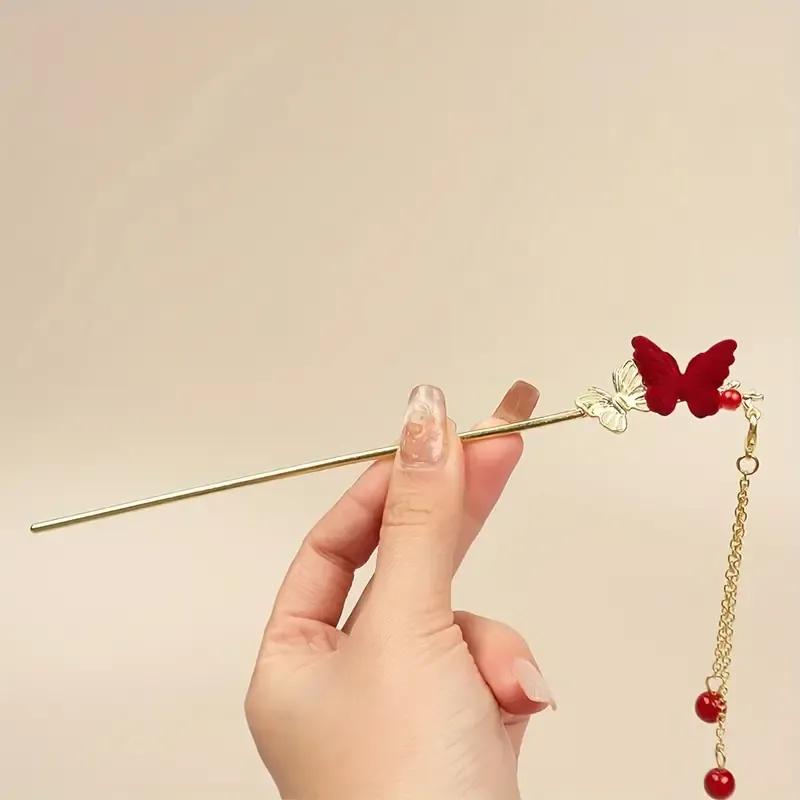 Elegant And Ancient-Inspired Headpiece