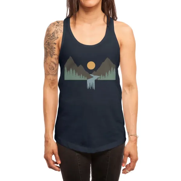 Sunset Peaks Tank