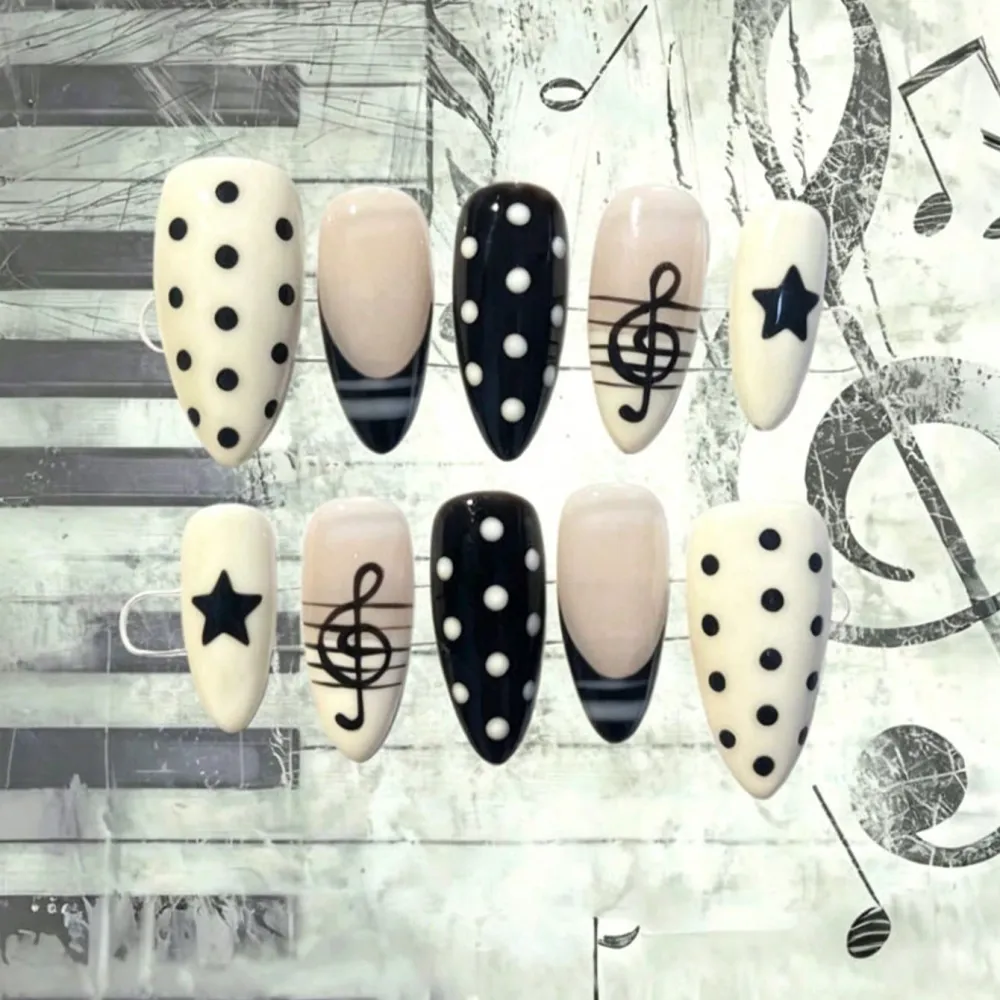 Nailhour 10Pcs Vintage Handmade Medium Almond Press On Nails