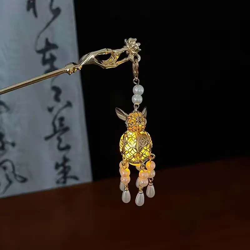 Artistic Palace Luminous Hairpin
