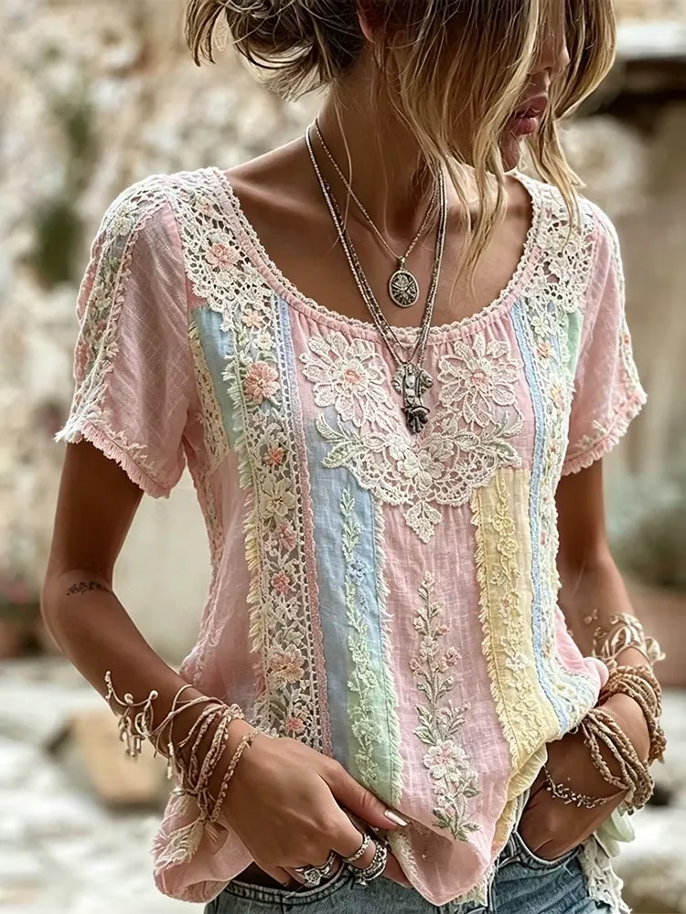 Women's Handmade Floral Embroidery And Lace Art Patchwork Comfortable Cotton Linen Round Neck Short Sleeve Top
