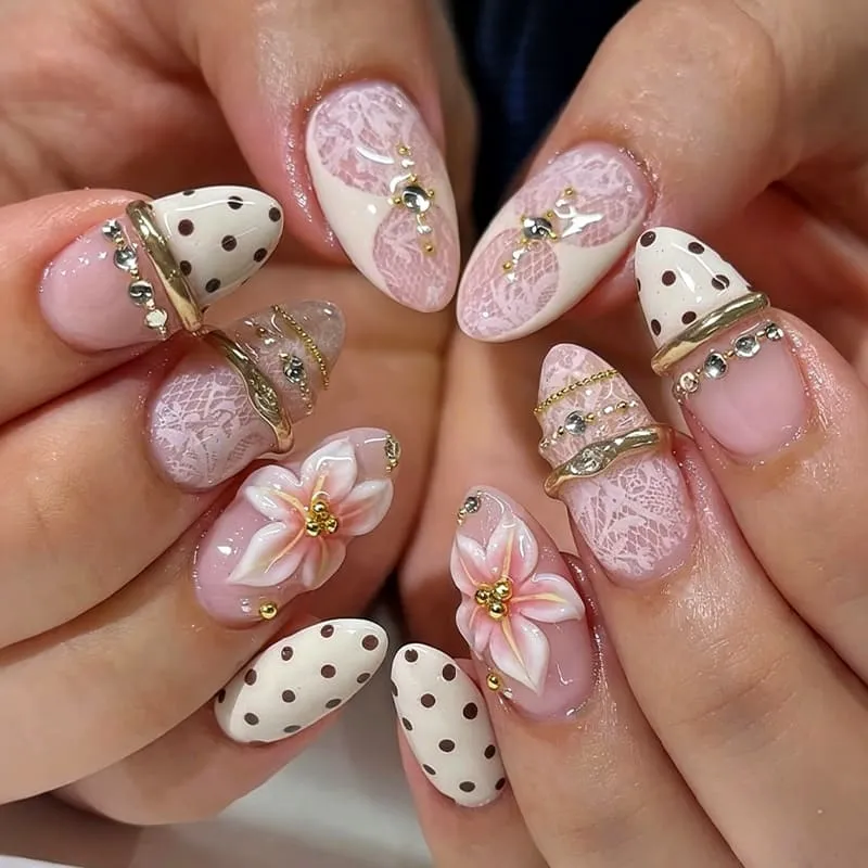 Nailhour 30Pcs Floral Gilded 3D Vintage Medium Almond Press On Nails