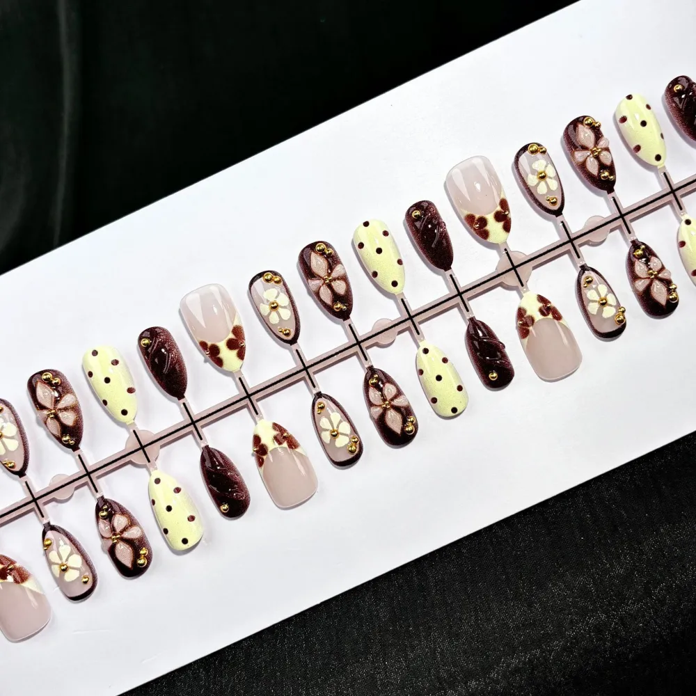 Nailhour 30Pcs Autumn 3D Gilded Floral Medium Almond Press On Nails