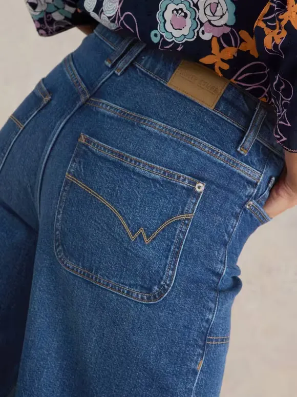 Cropped Wide Leg Jean