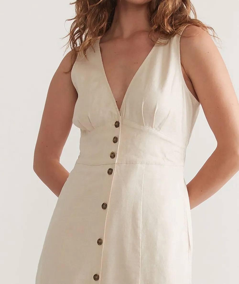 Creamy Buttoned Split-Hem Maxi Dress