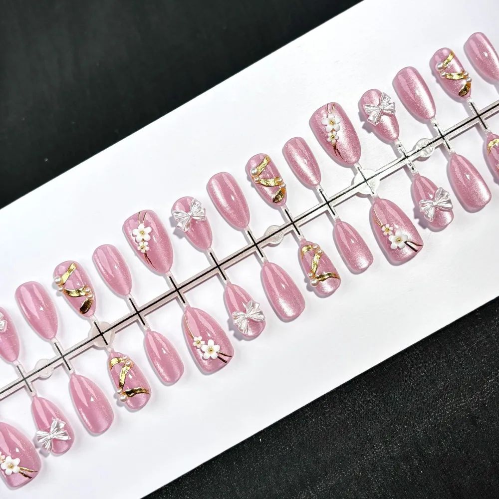 Nailhour 30Pcs Pink Cat Eye Gilded Vintage Short Almond Press On Nails