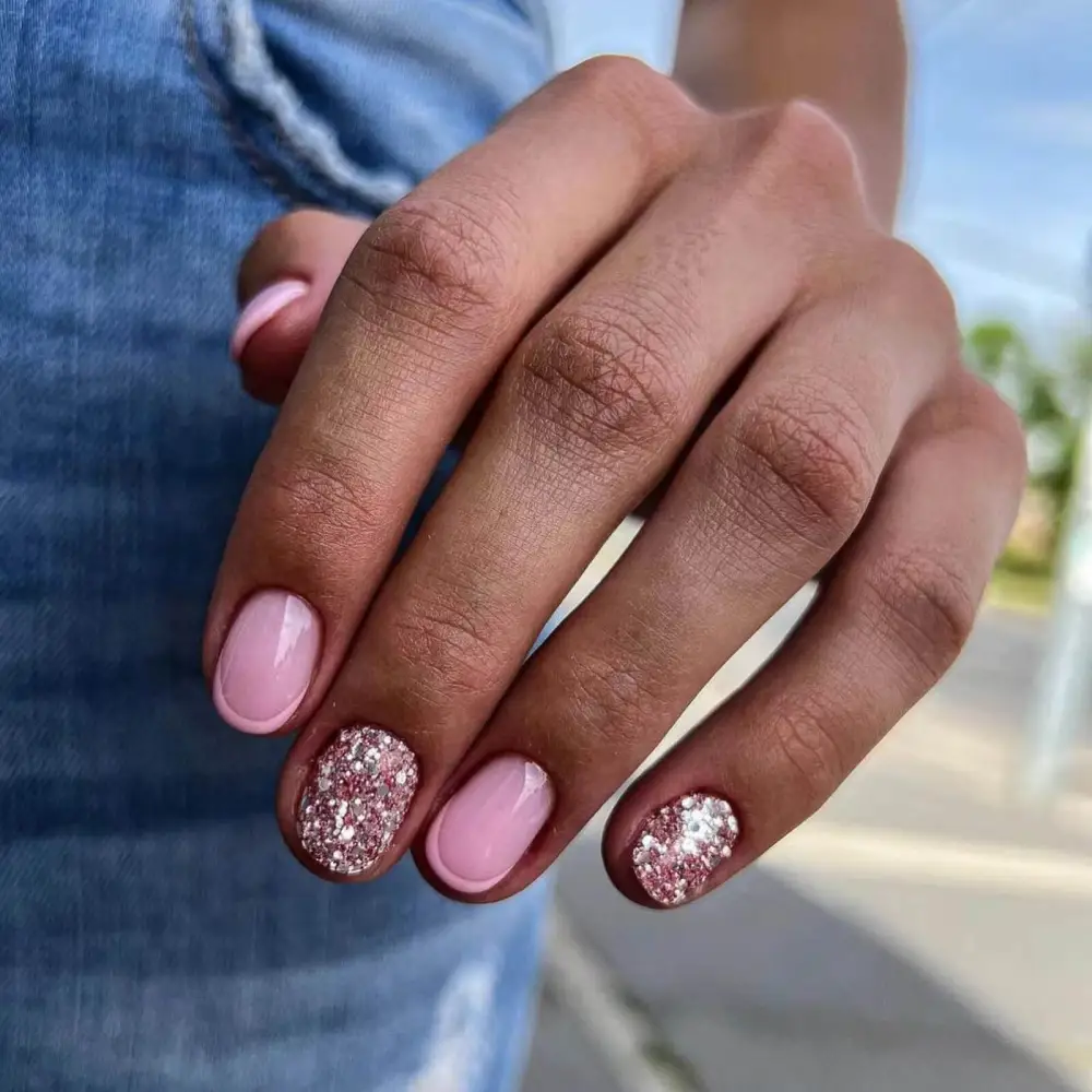 Nailhour 24Pcs Pink Glitter Short Squova Press On Nails