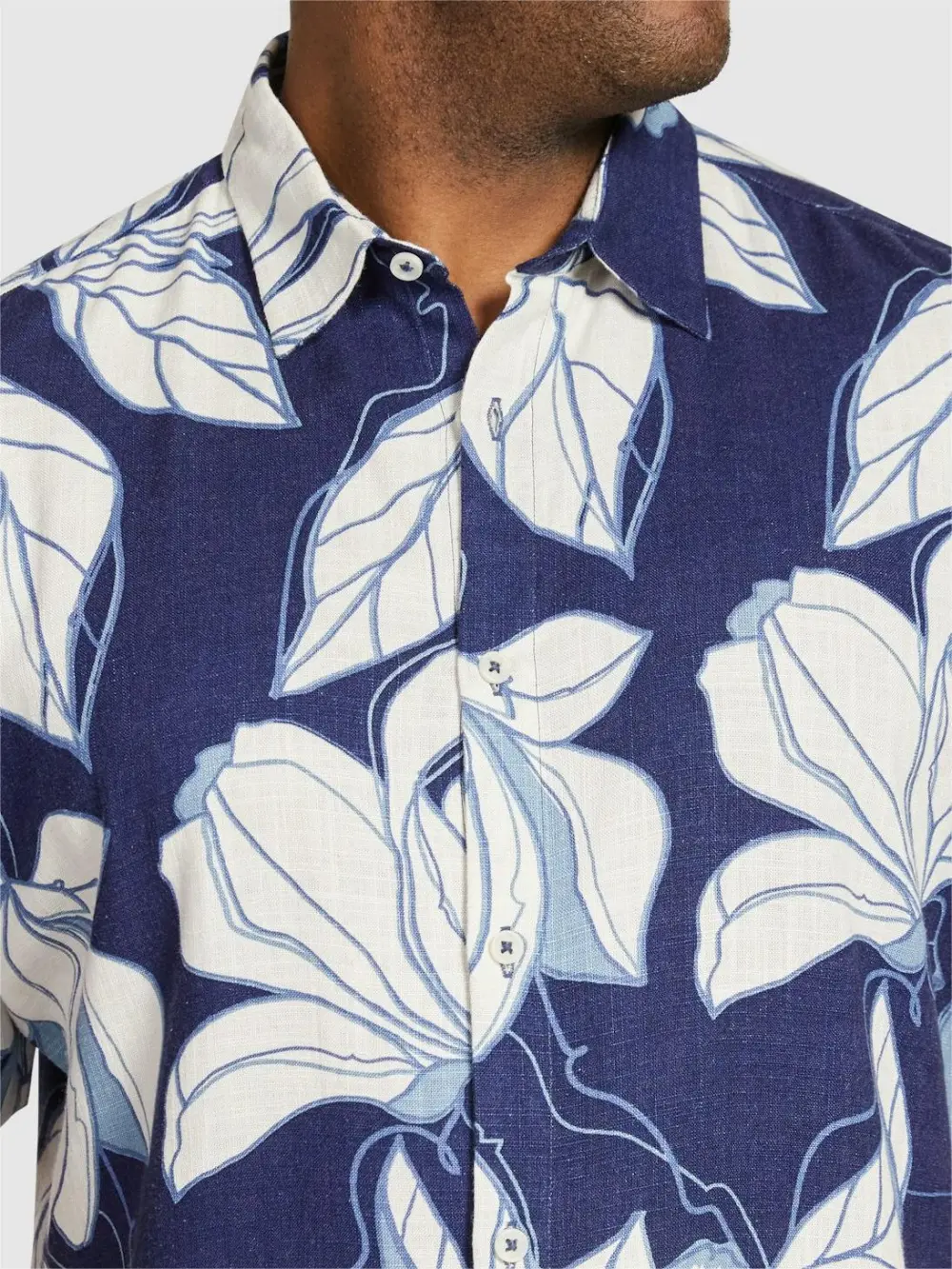 BLUE FLORAL SHORT SLEEVE SHIRT WITH TROPICAL AESTHETIC