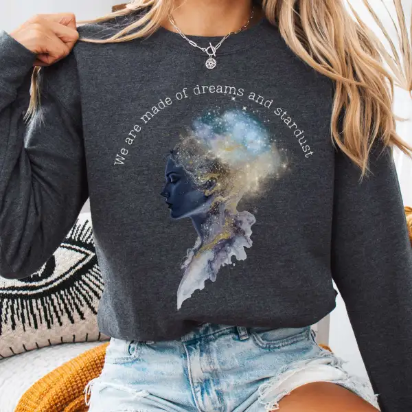 Dreamy Nebula Feather Graphic Sweatshirt