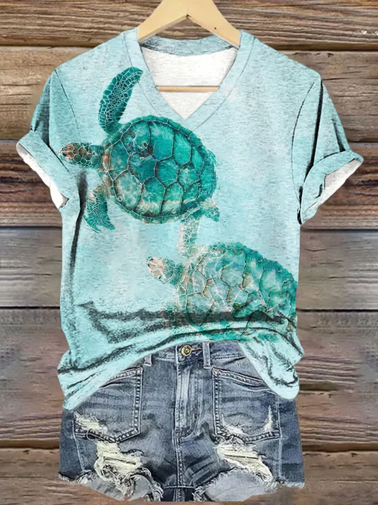 Women's Beach Turtles Print V-Neck Cotton T-Shirt