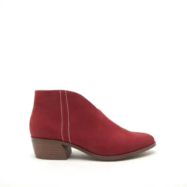 Chic Leather Suede Boots
