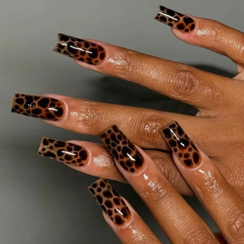Nailhour 24Pcs Retro Leopard Print Medium Length Press-On Nails