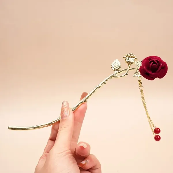 Elegant And Ancient-Inspired Headpiece