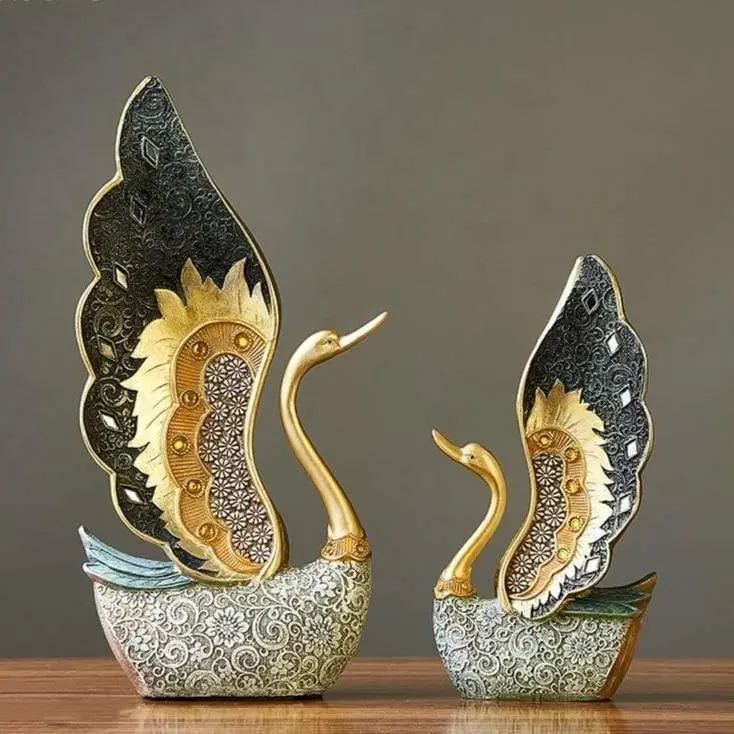 Swan Decor