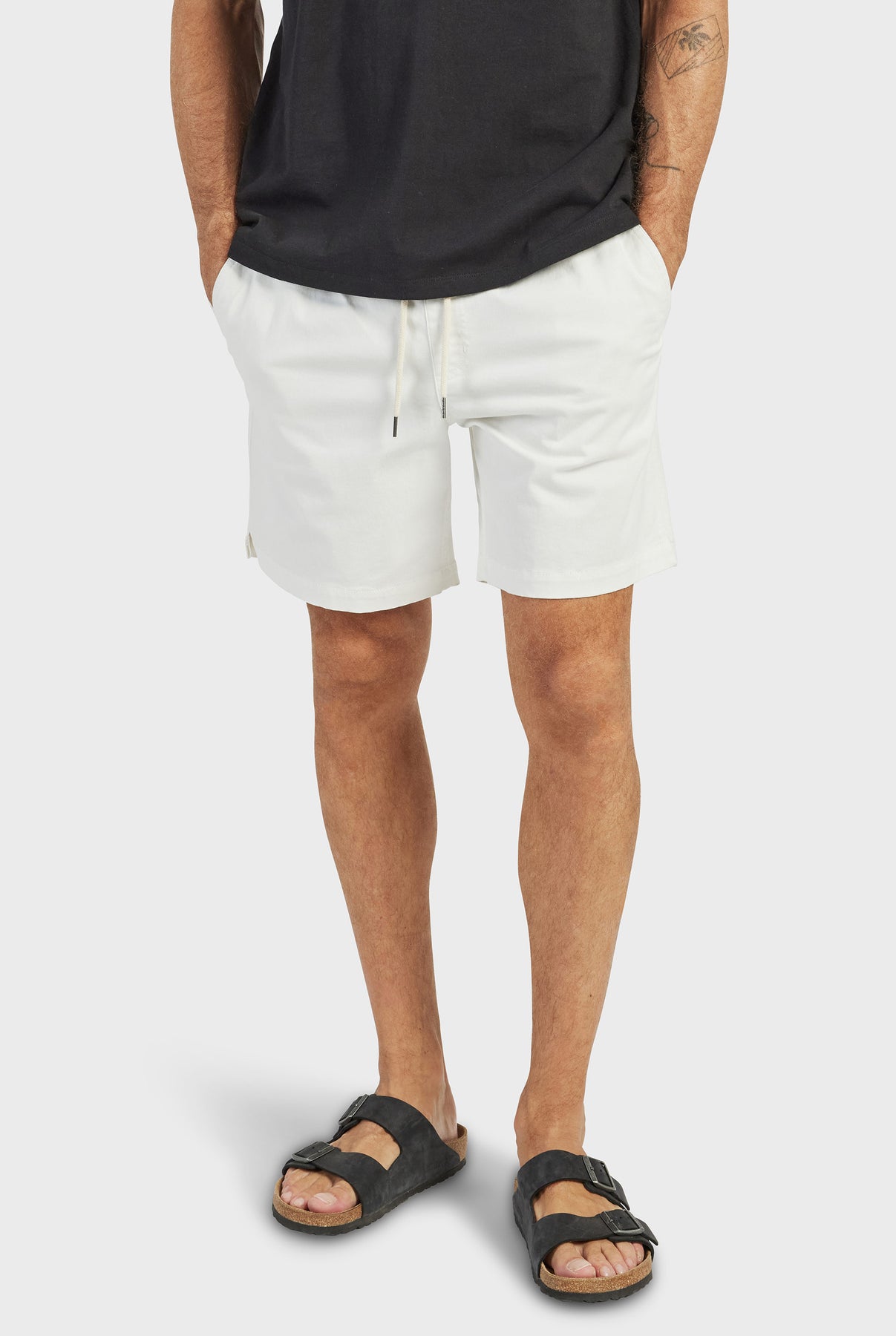 Volley Short-Sandstone