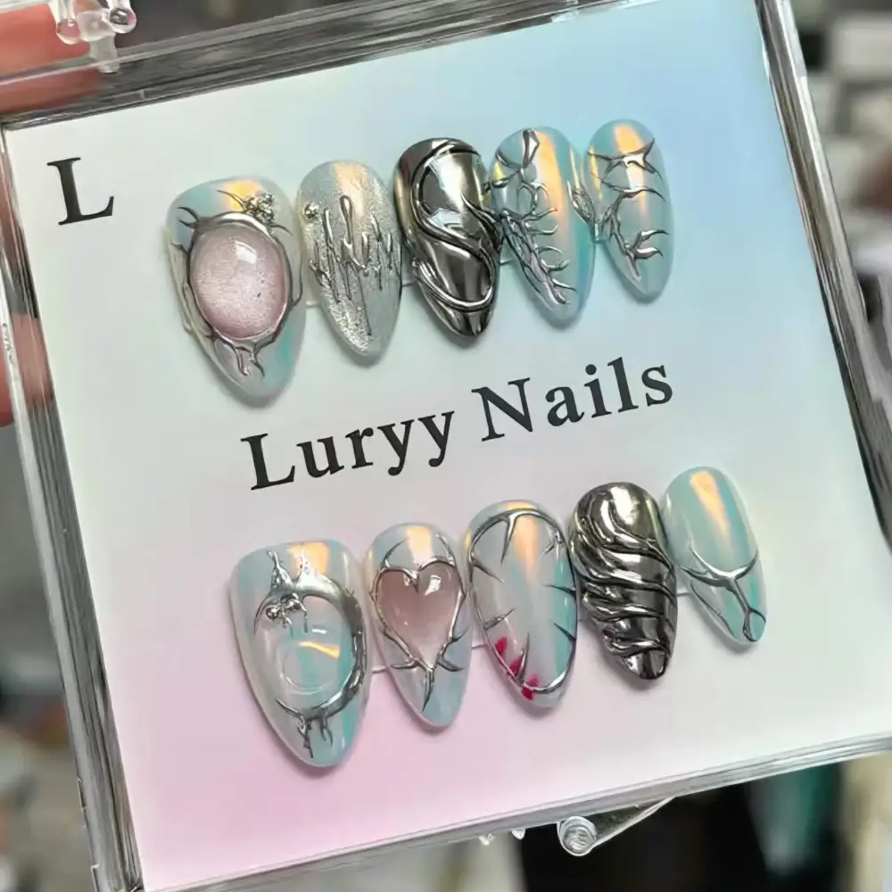 Nailhour 30Pcs Nude Cat Eye Chrome Medium Almond Press On Nails