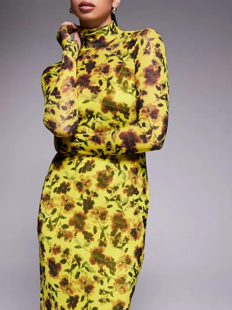 Flower Turtleneck Slim Fit Dress