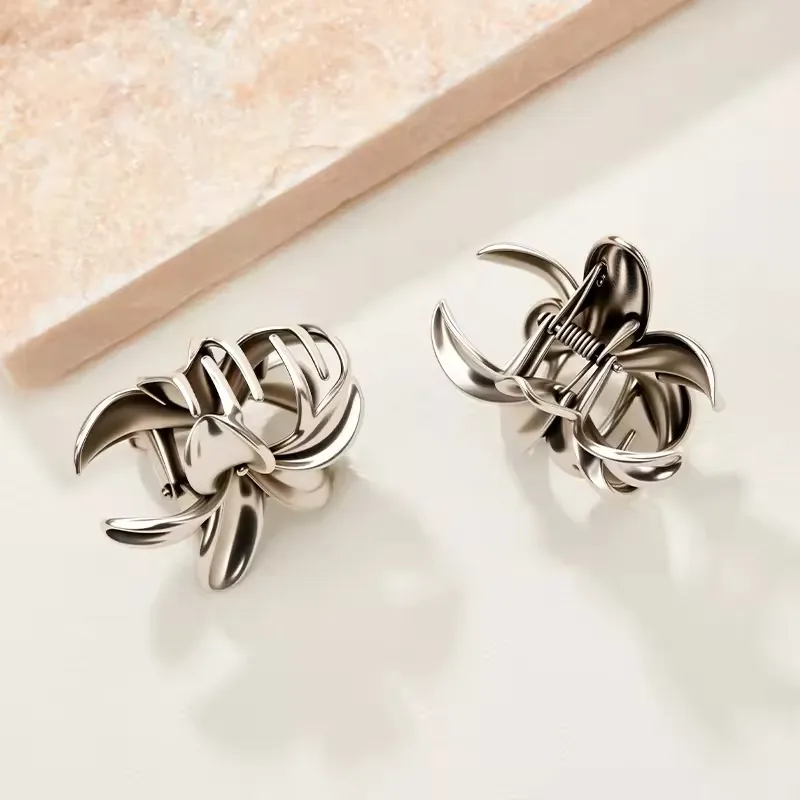 Romantic And Cute Floral Creative Small Hairpin