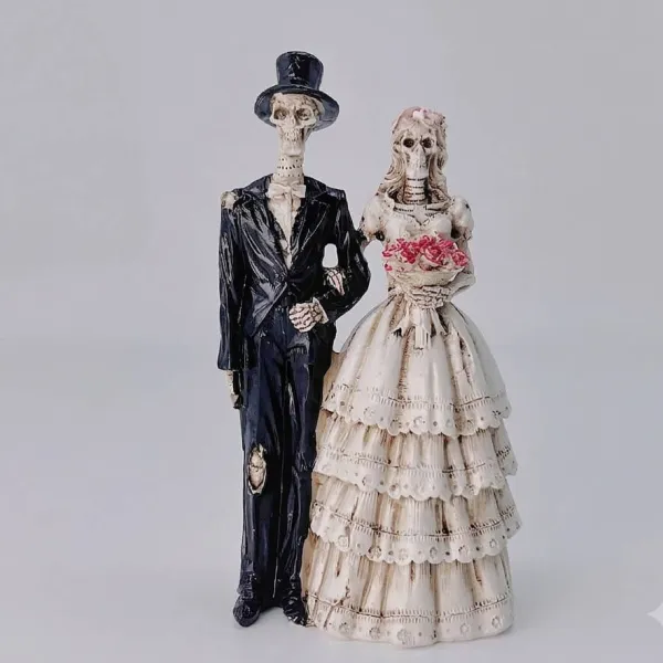 Day of the Dead Bride & Groom Figurine — 7.87 × 5.12 × 3.54 in.