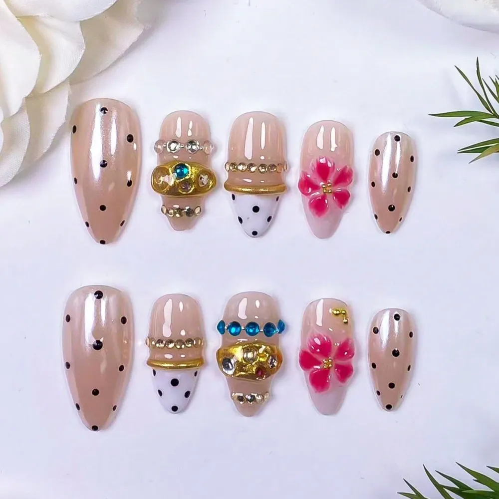 Nailhour 10Pcs Handmade Rhinestone Medium Almond Press On Nails