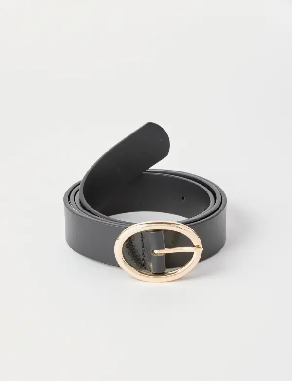Low-Key Versatile Black Leather Belt
