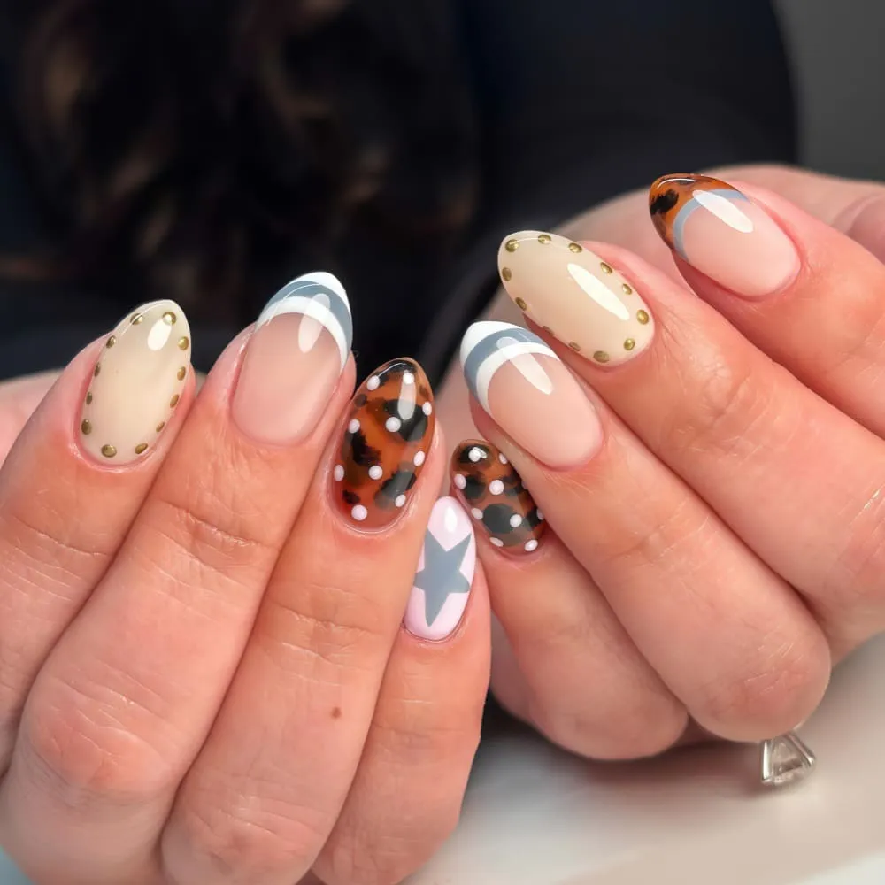 Nailhour 30Pcs French Polka Dots Party Vintage Short Almond Press On Nails