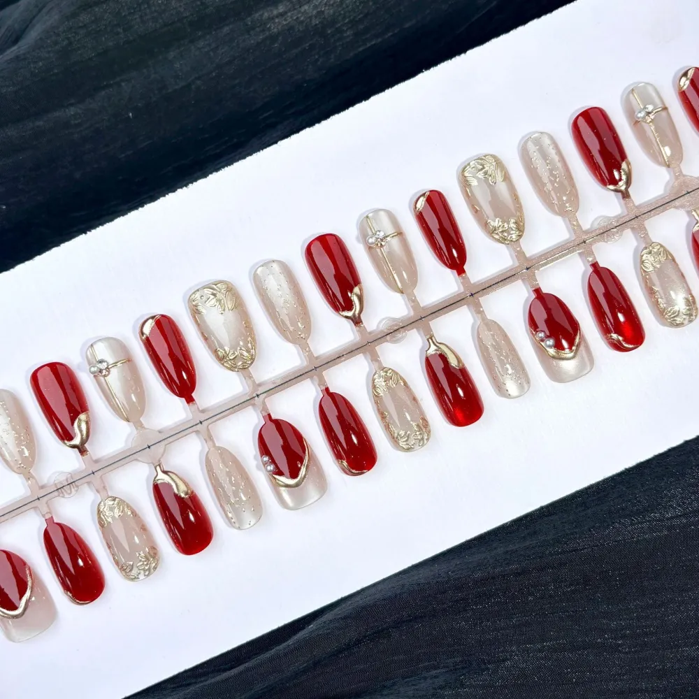 Nailhour 30Pcs Red Cat Eye Medium Oval French Gilded Press On Nails