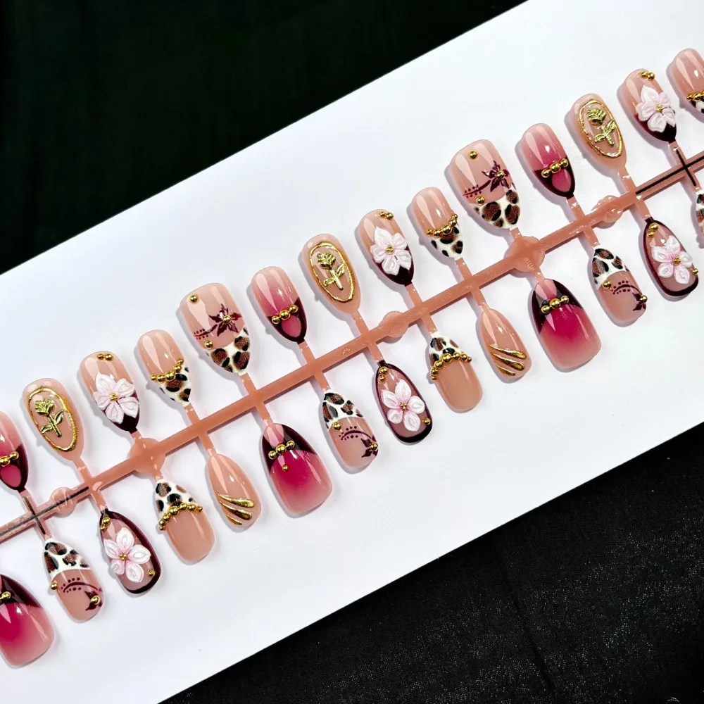 Nailhour 30Pcs Floral 3D Medium Almond French Gilded Press On Nails