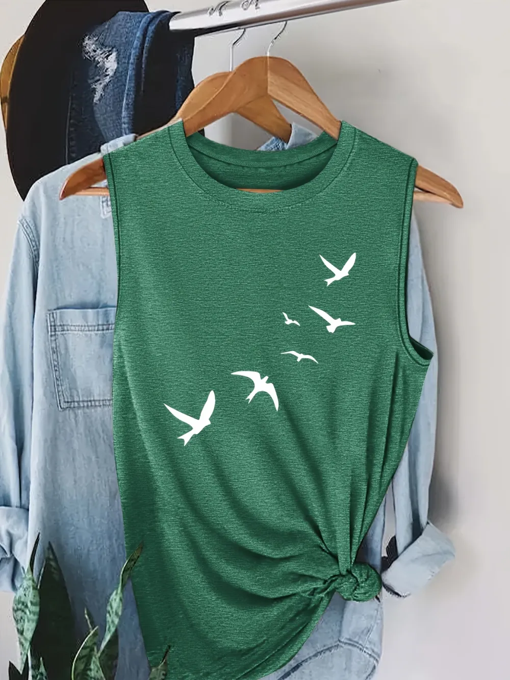 Women's Minimalist Animal Print Tank Top